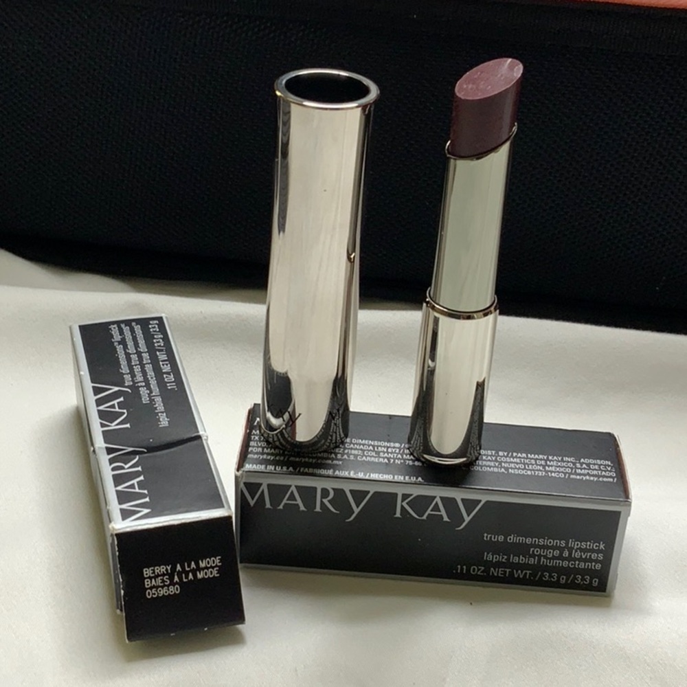 Mary Kay True Dimensions Lipstick - Berry A La Mode